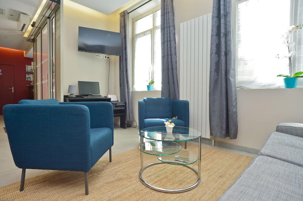 Hotel Du Quai De Seine Paris Ngoại thất bức ảnh